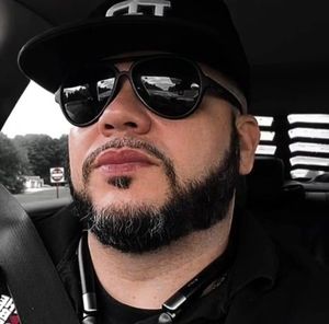 Meet your Posher, Eddy